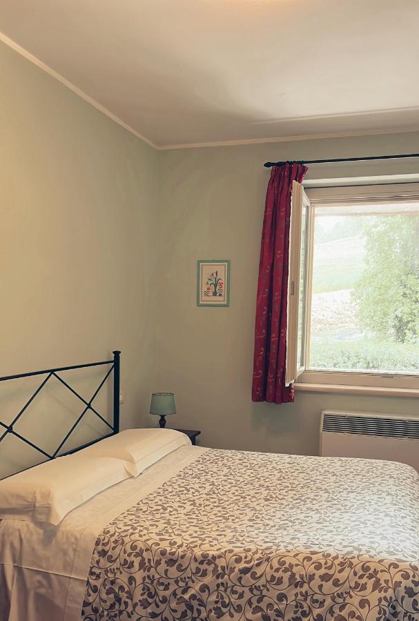 Residenze L'Alberata Guest House Collazzone Exterior foto