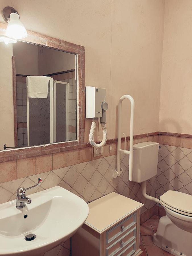Residenze L'Alberata Guest House Collazzone Exterior foto